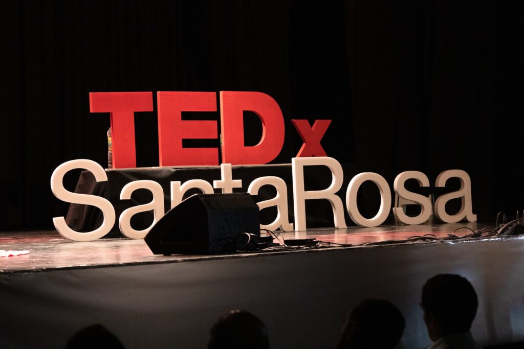 60286332 2282873428634297 1687528084078592000 n